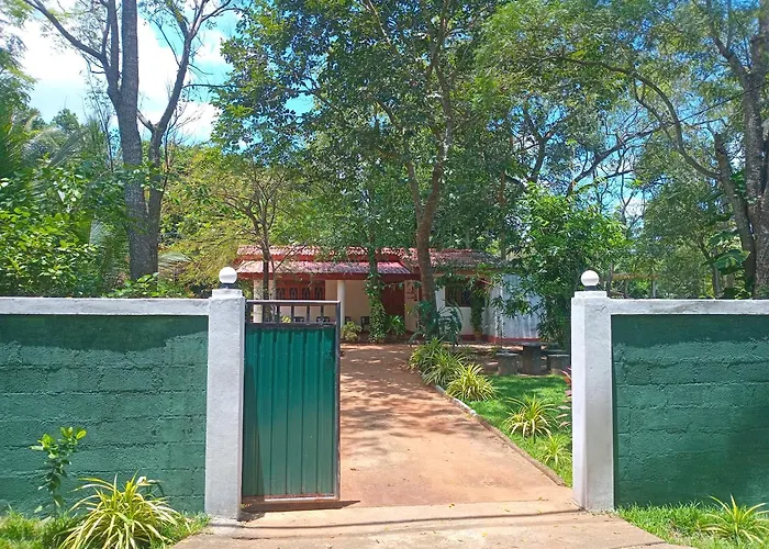 Senasuma Holiday Bungalow Anuradhapura